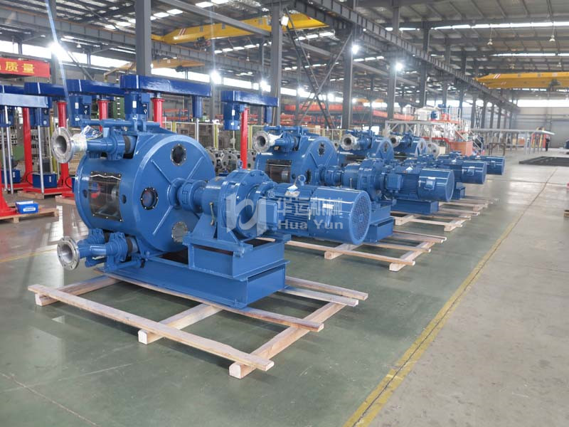 某集团所采购一批大型软管泵已制造组装完成